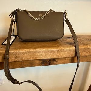 DKNY cross body purse NEW with tags
